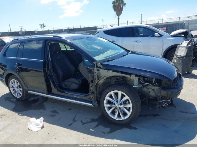 2017 Volkswagen Golf Alltrack Tsi Se მანქანა იყიდება აუქციონზე, vin: 3VWH17AU9HM504644, აუქციონის ნომერი: 46056158