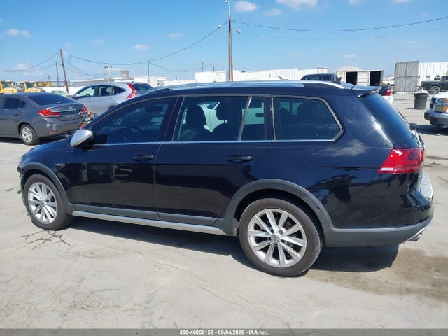 2017 Volkswagen Golf Alltrack Tsi Se მანქანა იყიდება აუქციონზე, vin: 3VWH17AU9HM504644, აუქციონის ნომერი: 46056158