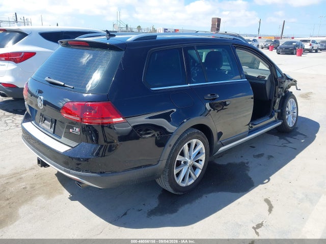 2017 Volkswagen Golf Alltrack Tsi Se მანქანა იყიდება აუქციონზე, vin: 3VWH17AU9HM504644, აუქციონის ნომერი: 46056158