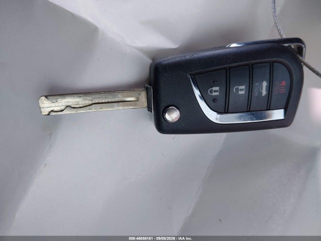 46056161 :رقم المزاد ، 4T1G11AK1NU054596 vin ، 2022 Toyota Camry Se Nightshade Edition مزاد بيع