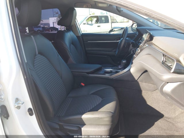 46056161 :رقم المزاد ، 4T1G11AK1NU054596 vin ، 2022 Toyota Camry Se Nightshade Edition مزاد بيع