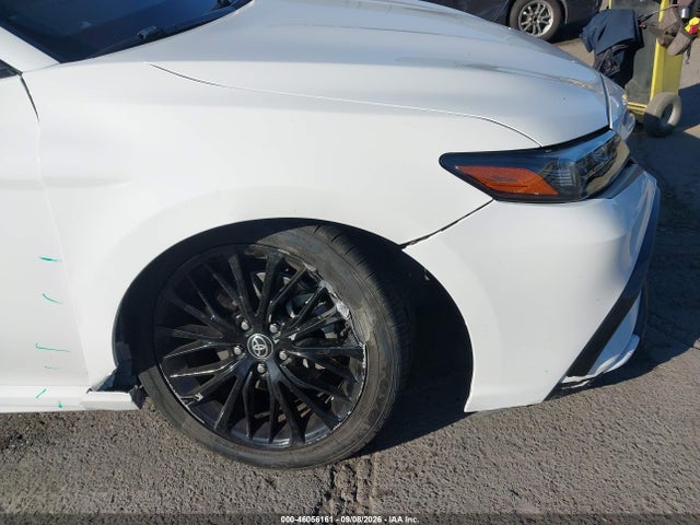 46056161 :رقم المزاد ، 4T1G11AK1NU054596 vin ، 2022 Toyota Camry Se Nightshade Edition مزاد بيع