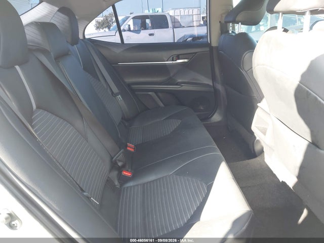 46056161 :رقم المزاد ، 4T1G11AK1NU054596 vin ، 2022 Toyota Camry Se Nightshade Edition مزاد بيع