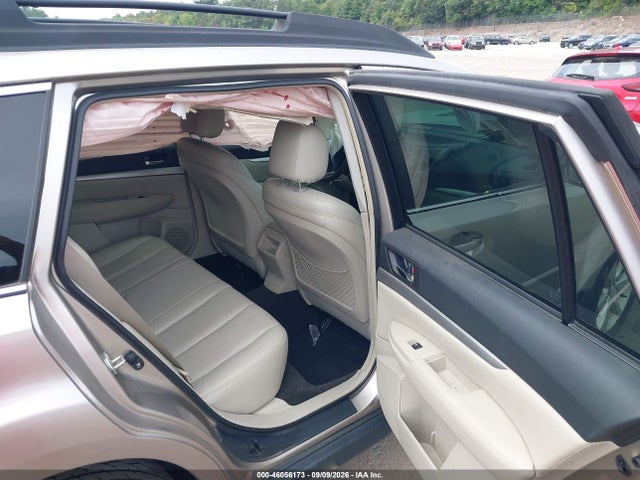 46056173 :رقم المزاد ، 4S4BRBDC0E3316157 vin ، 2014 Subaru Outback 2.5i Premium مزاد بيع