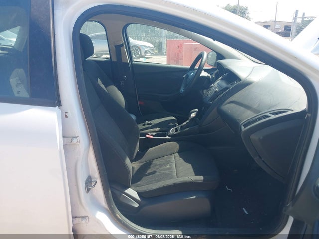 Ford FOCUS SE 2018 1FADP3F28JL277959 Image 5