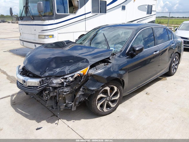 Honda ACCORD EX 2017 1HGCR2F75HA205677 Image 2