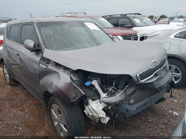 2016 KNDJN2A29G7355784 main image