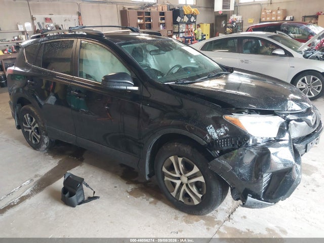 46056274 :رقم المزاد ، 2T3BFREV5JW755688 vin ، 2018 Toyota Rav4 Le مزاد بيع