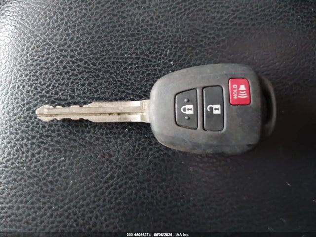 46056274 :رقم المزاد ، 2T3BFREV5JW755688 vin ، 2018 Toyota Rav4 Le مزاد بيع