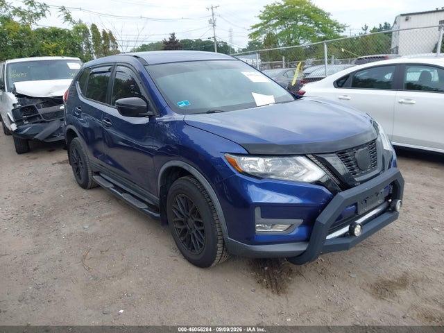 46056284 :رقم المزاد ، KNMAT2MV9JP617614 vin ، 2018 Nissan Rogue Sv مزاد بيع