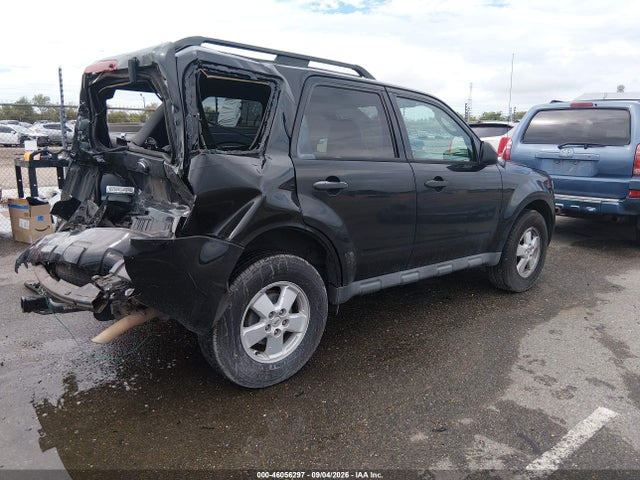 46056297 :رقم المزاد ، 1FMCU0DG2CKB48972 vin ، 2012 Ford Escape Xlt مزاد بيع