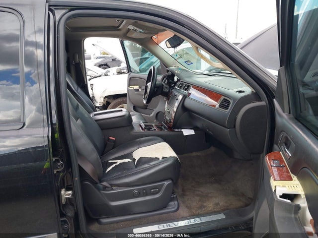 46056365 :رقم المزاد ، 1GNSCKE09DR254836 vin ، 2013 Chevrolet Suburban 1500 Ltz مزاد بيع