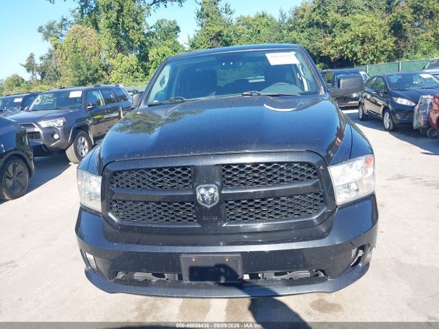46056436 :رقم المزاد ، 1C6RR7FTXKS502066 vin ، 2019 Ram 1500 Classic Express  4x4 6'4 Box مزاد بيع