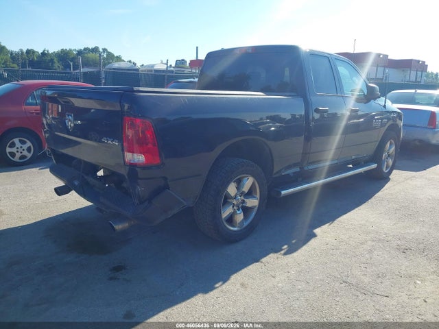 46056436 :رقم المزاد ، 1C6RR7FTXKS502066 vin ، 2019 Ram 1500 Classic Express  4x4 6'4 Box مزاد بيع