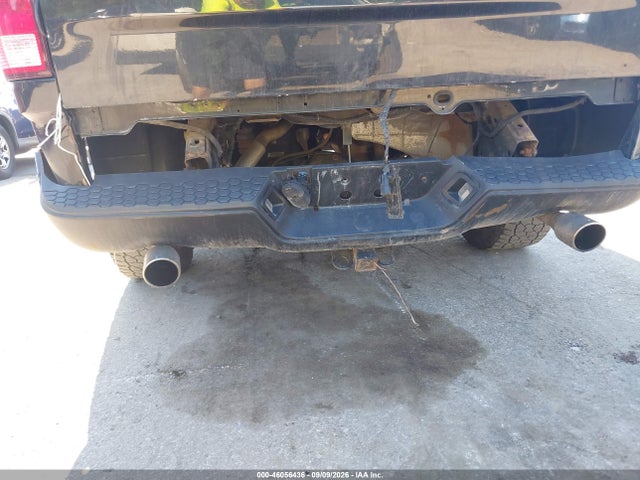 46056436 :رقم المزاد ، 1C6RR7FTXKS502066 vin ، 2019 Ram 1500 Classic Express  4x4 6'4 Box مزاد بيع