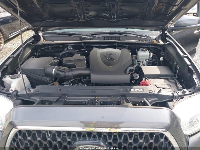 2018 Toyota Tacoma Trd Off Road მანქანა იყიდება აუქციონზე, vin: 3TMCZ5AN6JM125142, აუქციონის ნომერი: 46056519