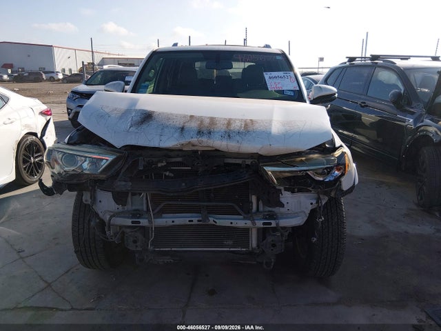 Продажа на аукционе авто 2018 Toyota 4runner Limited, vin: JTEZU5JR6J5185628, номер лота: 46056527