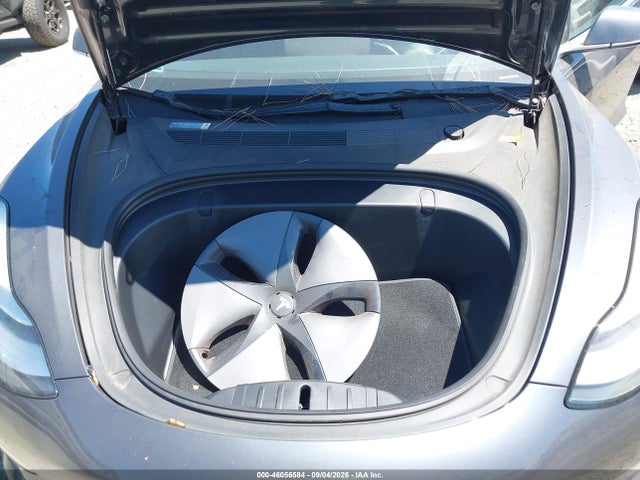 5YJ3E1EA3JF038363 Tesla Model 3 Long Range/mid Range
