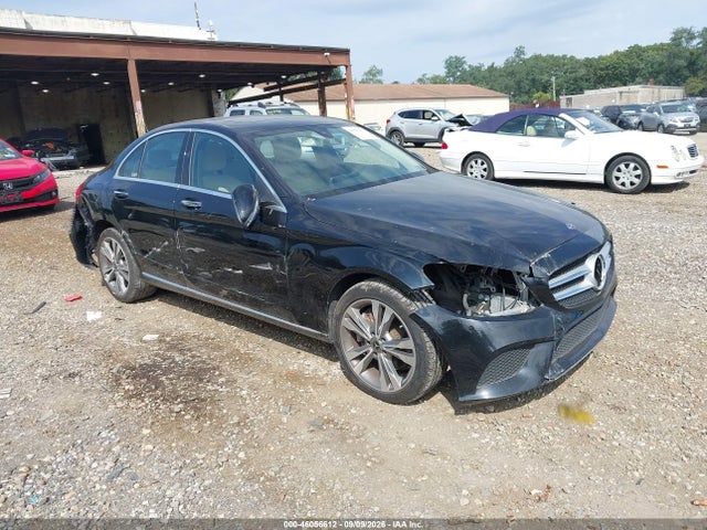 46056612 :رقم المزاد ، W1KWF8EB3LR570713 vin ، 2020 Mercedes-benz C 300 4matic مزاد بيع