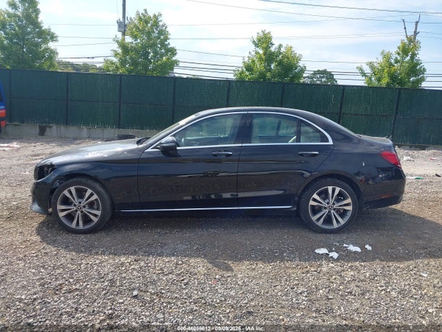 46056612 :رقم المزاد ، W1KWF8EB3LR570713 vin ، 2020 Mercedes-benz C 300 4matic مزاد بيع