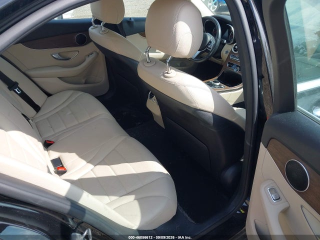 46056612 :رقم المزاد ، W1KWF8EB3LR570713 vin ، 2020 Mercedes-benz C 300 4matic مزاد بيع