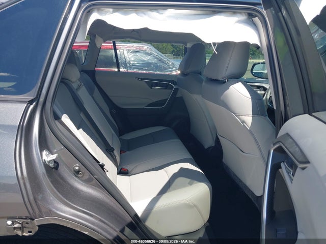 46056626 :رقم المزاد ، 2T3C1RFV6SW421852 vin ، 2025 Toyota Rav4 Xle Premium مزاد بيع