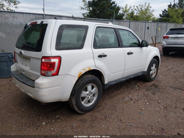 Продаж на аукціоні авто 2011 Ford Escape Xls, vin: 1FMCU0C74BKC64304, номер лоту: 46056660