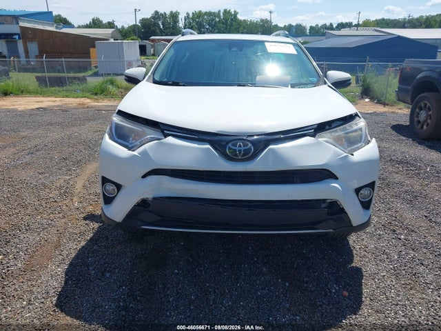 46056671 :رقم المزاد ، JTMWFREV8HJ108874 vin ، 2017 Toyota Rav4 Xle مزاد بيع
