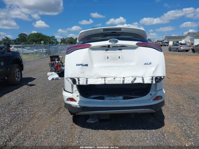 46056671 :رقم المزاد ، JTMWFREV8HJ108874 vin ، 2017 Toyota Rav4 Xle مزاد بيع