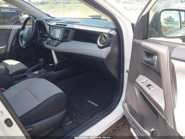 46056671 :رقم المزاد ، JTMWFREV8HJ108874 vin ، 2017 Toyota Rav4 Xle مزاد بيع