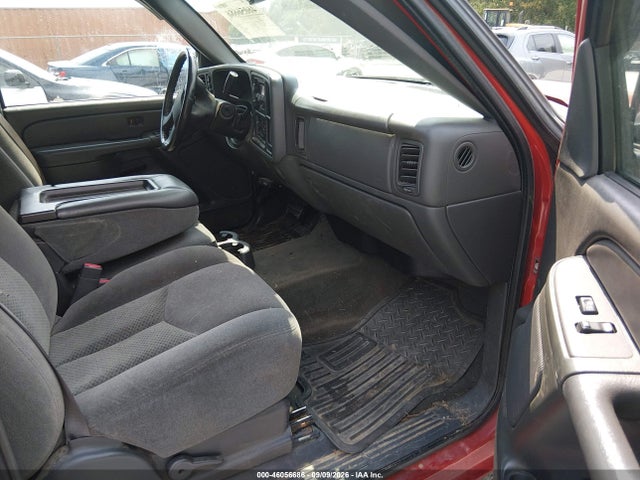 Продажа на аукционе авто 2005 Chevrolet Silverado 1500 Z71, vin: 2GCEK13T851330881, номер лота: 46056686