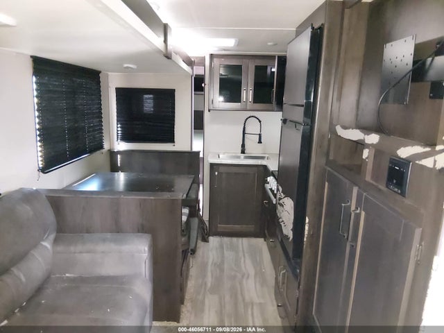 Продажа на аукционе авто 2022 Grand Design Recreat Vehicles Transcend X, vin: 573TT3729N8821760, номер лота: 46056711