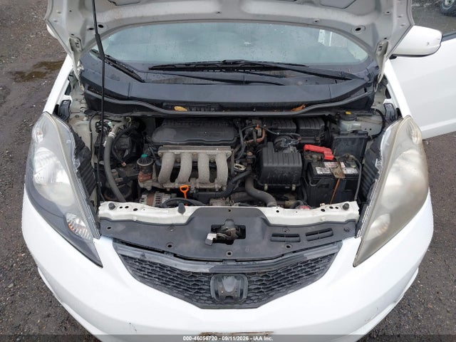 2013 Honda Fit მანქანა იყიდება აუქციონზე, vin: JHMGE8H32DC074701, აუქციონის ნომერი: 46056720