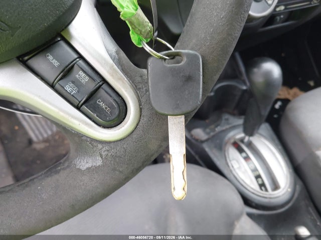 2013 Honda Fit მანქანა იყიდება აუქციონზე, vin: JHMGE8H32DC074701, აუქციონის ნომერი: 46056720