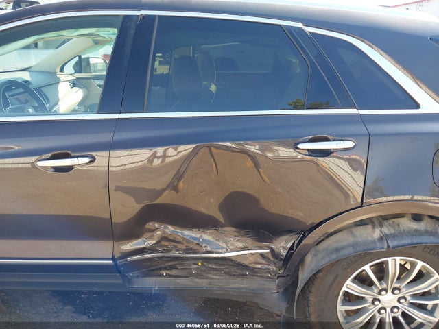 46056754 :رقم المزاد ، 1GYKNDRS4JZ132434 vin ، 2018 Cadillac Xt5 Luxury مزاد بيع