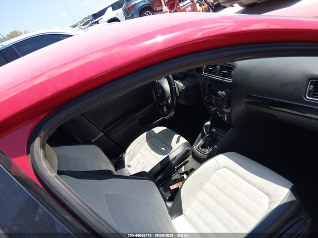 3VWD17AJ1FM427690 Volkswagen Jetta 1.8t Sport