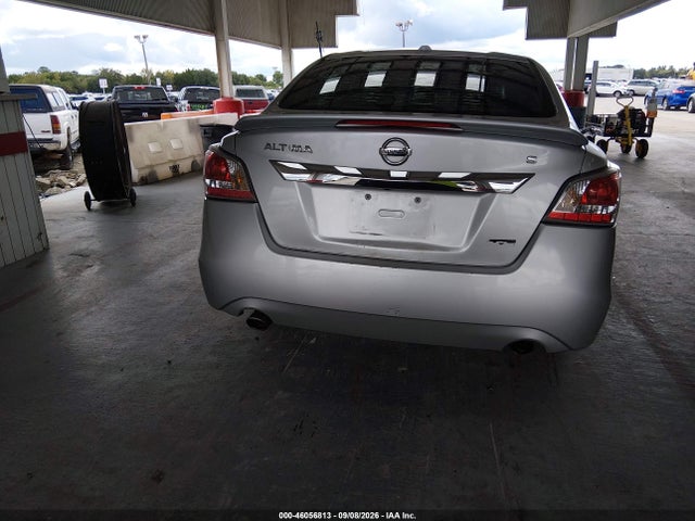 2015 Nissan Altima 2.5 S მანქანა იყიდება აუქციონზე, vin: 1N4AL3APXFC117445, აუქციონის ნომერი: 46056813
