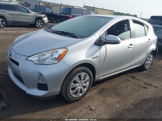 Продаж на аукціоні авто 2014 Toyota Prius C Two, vin: JTDKDTB3XE1079491, номер лоту: 46056869