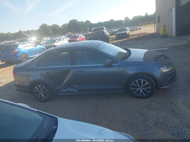 2017 Volkswagen Jetta 1.4t Se მანქანა იყიდება აუქციონზე, vin: 3VWDB7AJ4HM202017, აუქციონის ნომერი: 46056904