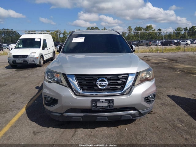 2017 Nissan Pathfinder Sl მანქანა იყიდება აუქციონზე, vin: 5N1DR2MM6HC662980, აუქციონის ნომერი: 46056925