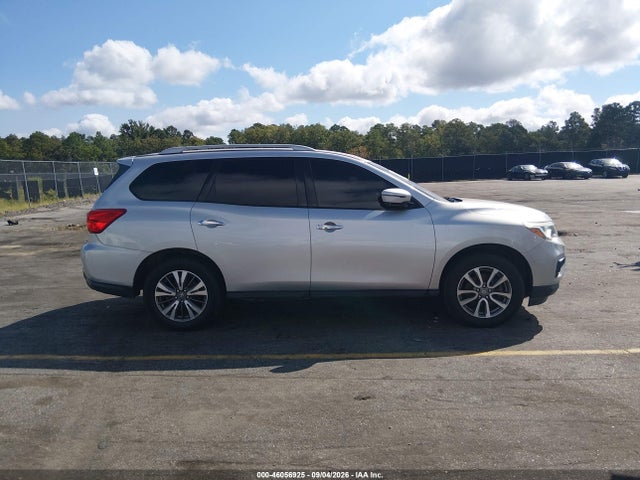 2017 Nissan Pathfinder Sl მანქანა იყიდება აუქციონზე, vin: 5N1DR2MM6HC662980, აუქციონის ნომერი: 46056925