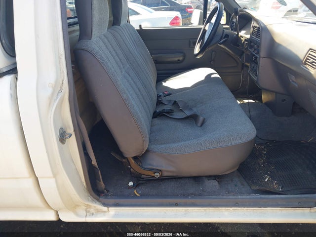 46056932 :رقم المزاد ، JT4RN81P0K0008895 vin ، 1989 Toyota Pickup 1/2 Ton Sht Wheelbase Dlx مزاد بيع