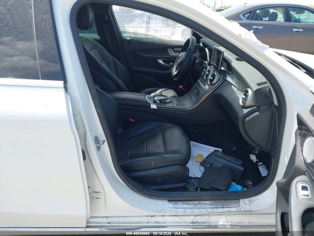 46056965 :رقم المزاد ، 55SWF4KB9GU139648 vin ، 2016 Mercedes-benz C 300 4matic مزاد بيع