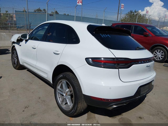 Porsche Macan 2019 WP1AA2A50KLB02079 Image 3