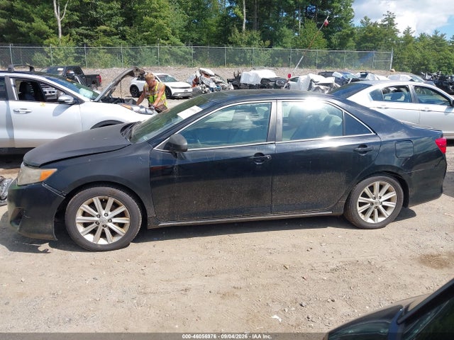4T1BD1FK8EU138876 Toyota Camry Hybrid Xle