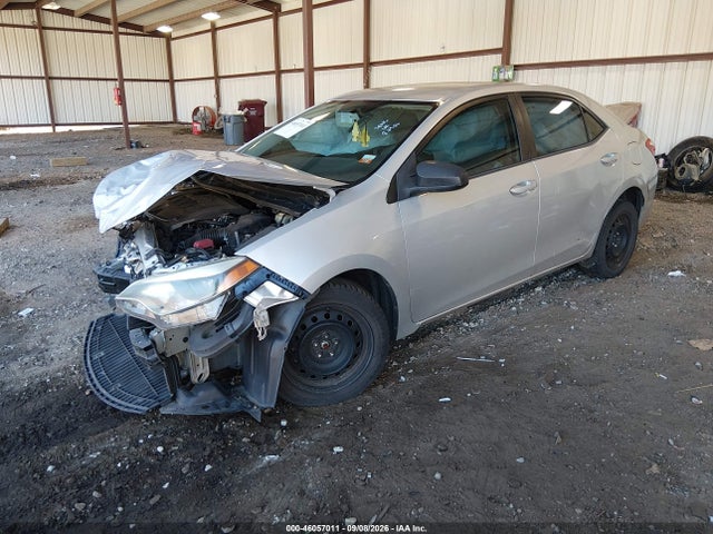 Toyota COROLLA LE 2016 5YFBURHE3GP389251 Image 2