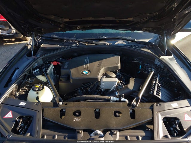 BMW 528i Xdrive 2016 WBA5A7C59GG147418 Image 10