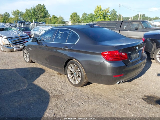 BMW 528i Xdrive 2016 WBA5A7C59GG147418 Image 3