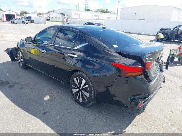 Продаж на аукціоні авто 2021 Nissan Altima Sv Fwd, vin: 1N4BL4DV5MN356715, номер лоту: 46057047