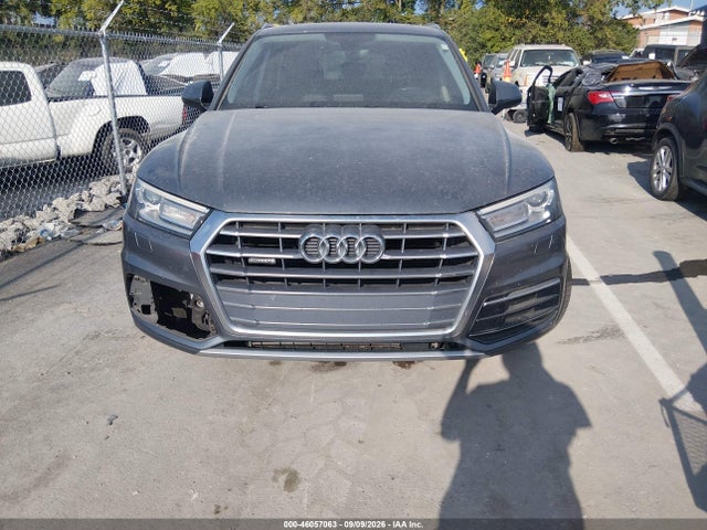 Продаж на аукціоні авто 2018 Audi Q5 2.0t Premium/2.0t Tech Premium, vin: WA1ANAFY1J2087447, номер лоту: 46057063